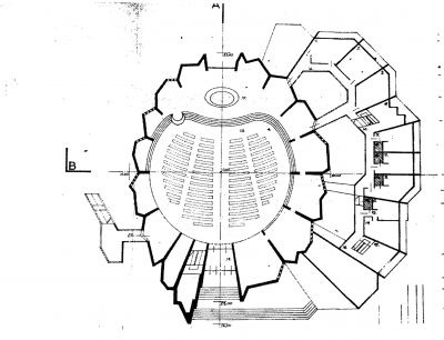 Rzut poziomy kompleksu katedralnego inspirowany anatomicznym kształtem serca. Źr&oacute;dło: Ks. Paweł Batory, Kompleks kościoła Najświętszego Serca Pana Jezusa ? Katedra Rzeszowska, karta adresowa zabytku, 2021